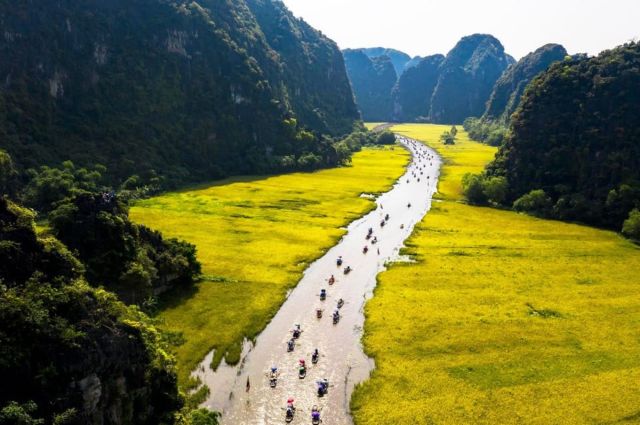 HaiLong bay cruise balcony - Ninh Binh Sightseeing  3day/2 night