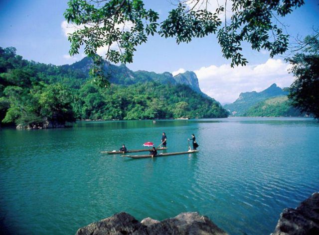 Cao Bang Ban Gioc Waterfalls -  Ba Be lake 3day/2 night