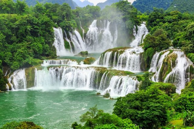 Cao Bang Ban Gioc Waterfalls -  Ba Be lake 3day/2 night