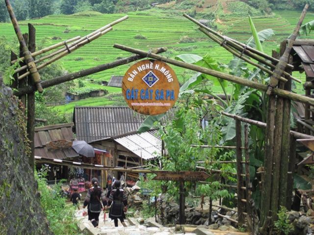 Excursion de 5 jours : Sapa Tribus village - Paysages de Ninh Binh et Croisière Hailong dans la baie d'Halong -